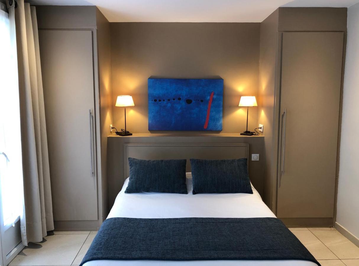 Les Jardins De Cassis - Parking Gratuit & Piscine Chauffee Hotel Room photo